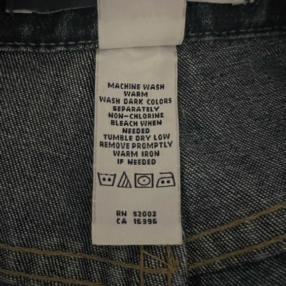 Liz Claiborne Women Bootcut Fit Jeans - Picture 6 of 7